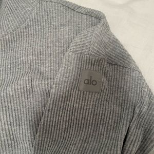 Cropped Ribbed Alo Hoodie